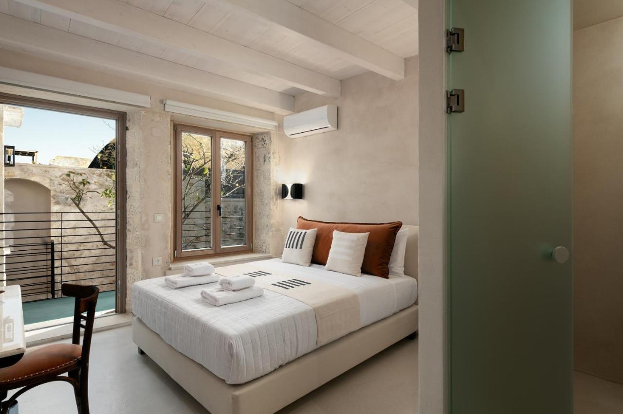 Sutor Chic Manor Hotel *