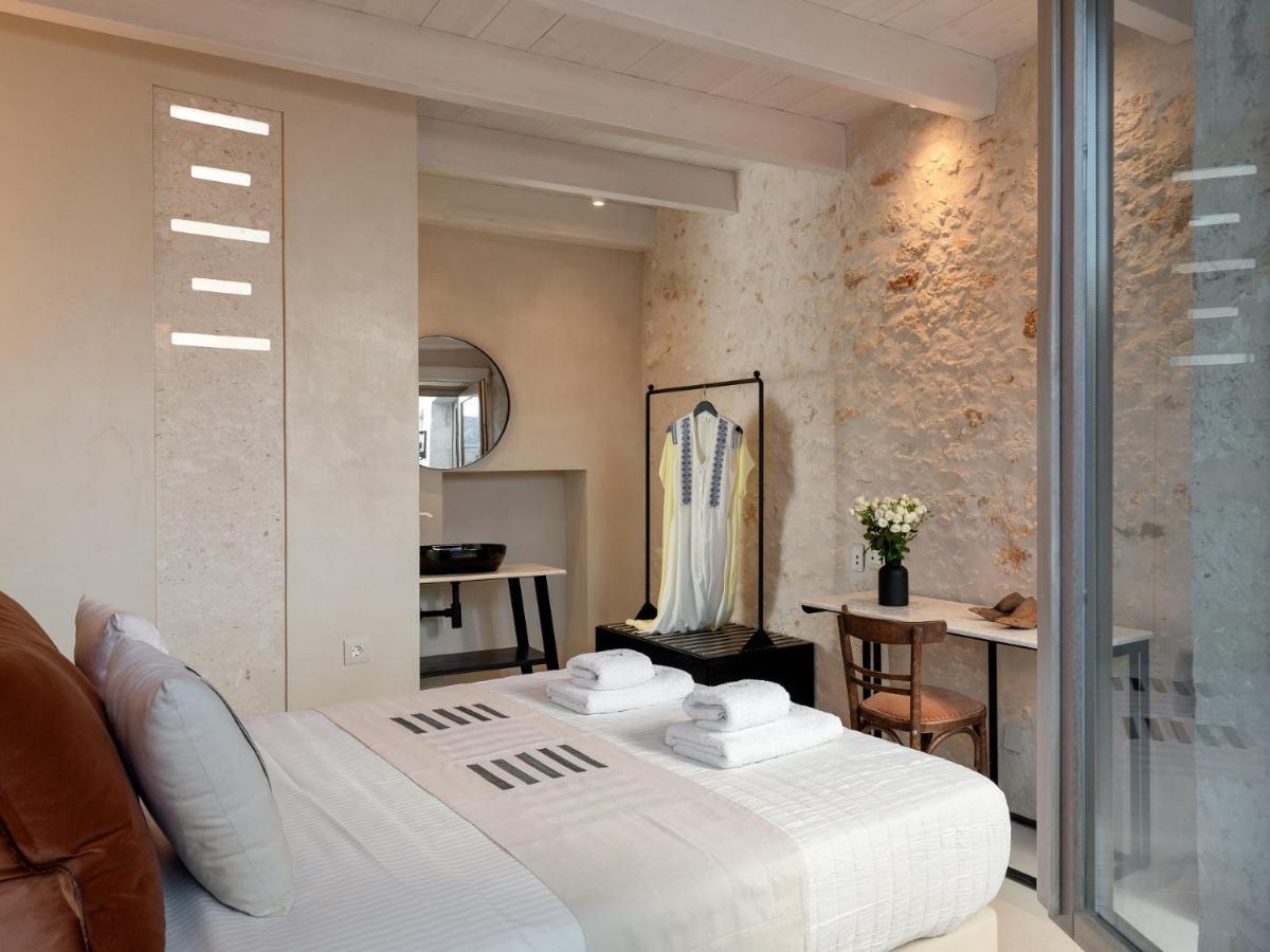 Sutor Chic Manor *